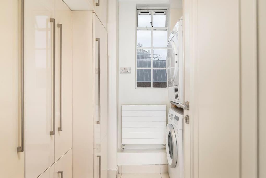 ' Luxury & Spacious 4 Bed 4 Bath Apartment ' London Eksteriør billede